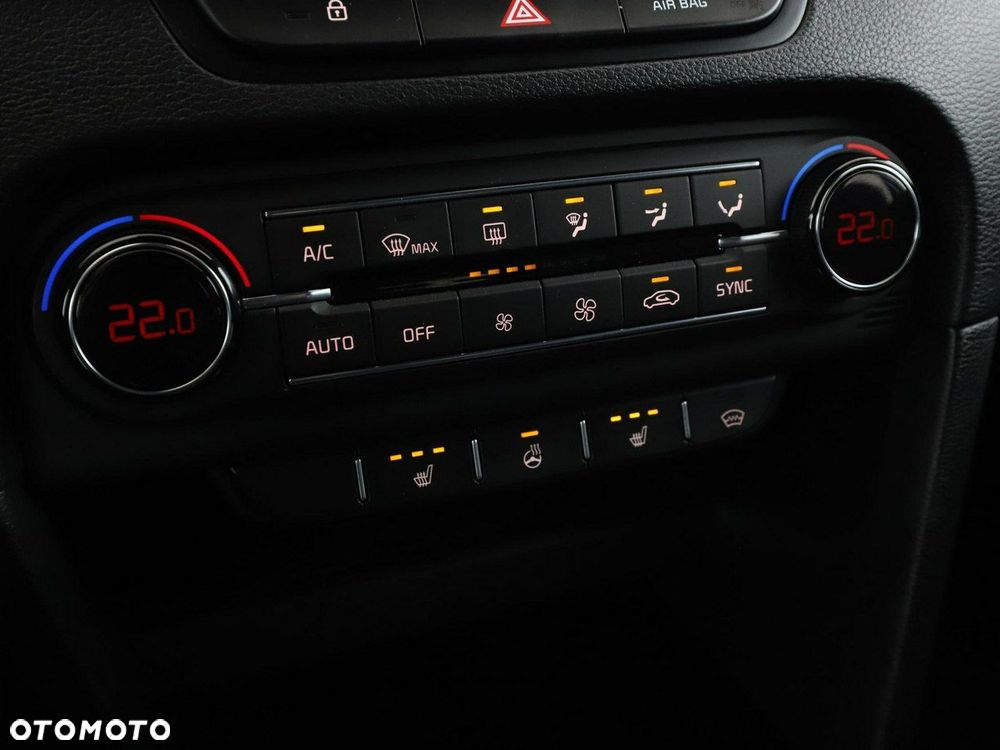 Kia ProCeed 1.6 T-GDI GT DCT - 27