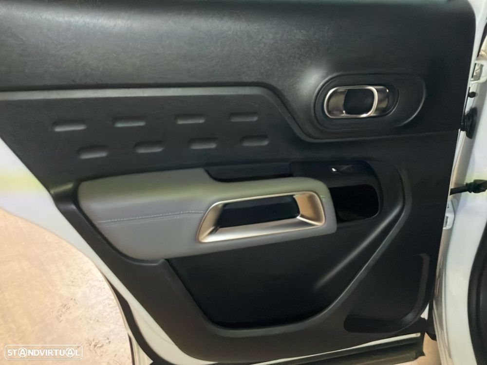 Citroën C5 Aircross 1.6 Hybrid Shine e-EAT8 - 12