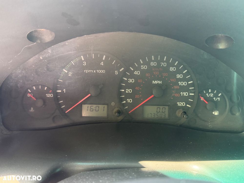 Ford Transit FT 300 M TDE - 7