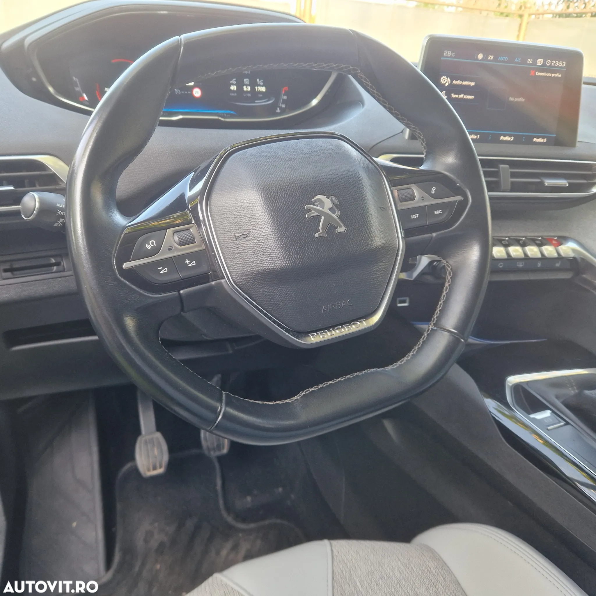 Peugeot 3008 1.5 BlueHDI 130 S&S BVM6 Allure Pack - 8