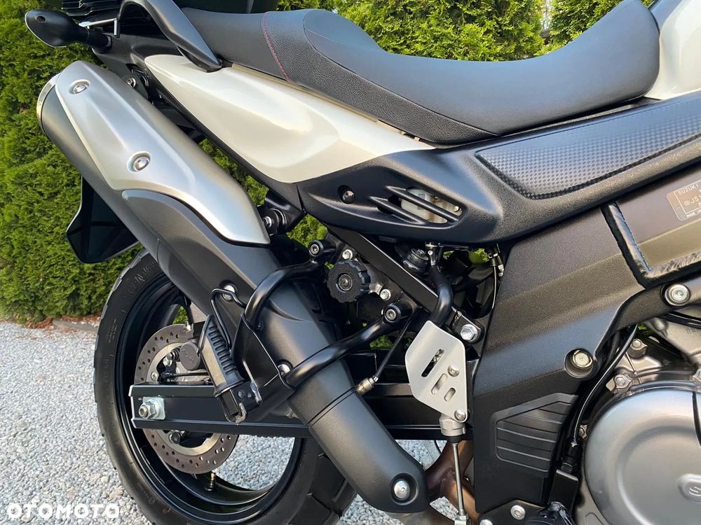 Suzuki V-STROM - 11
