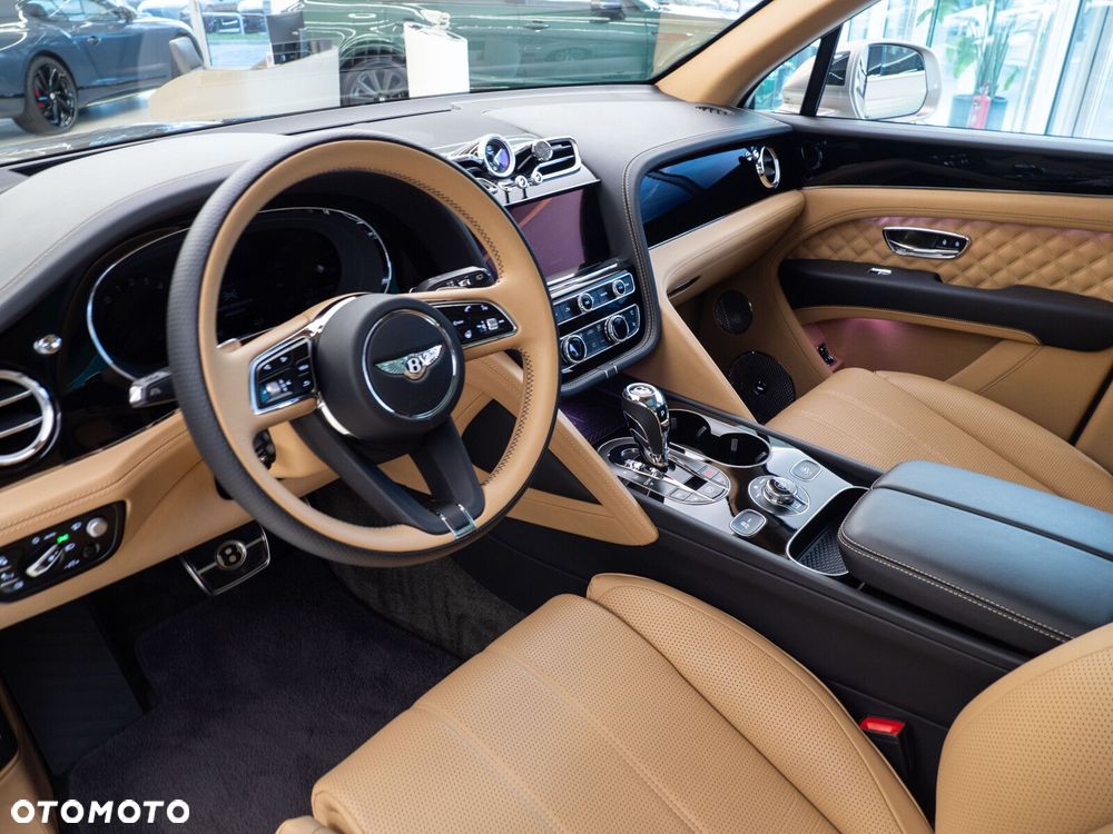 Bentley Bentayga - 8