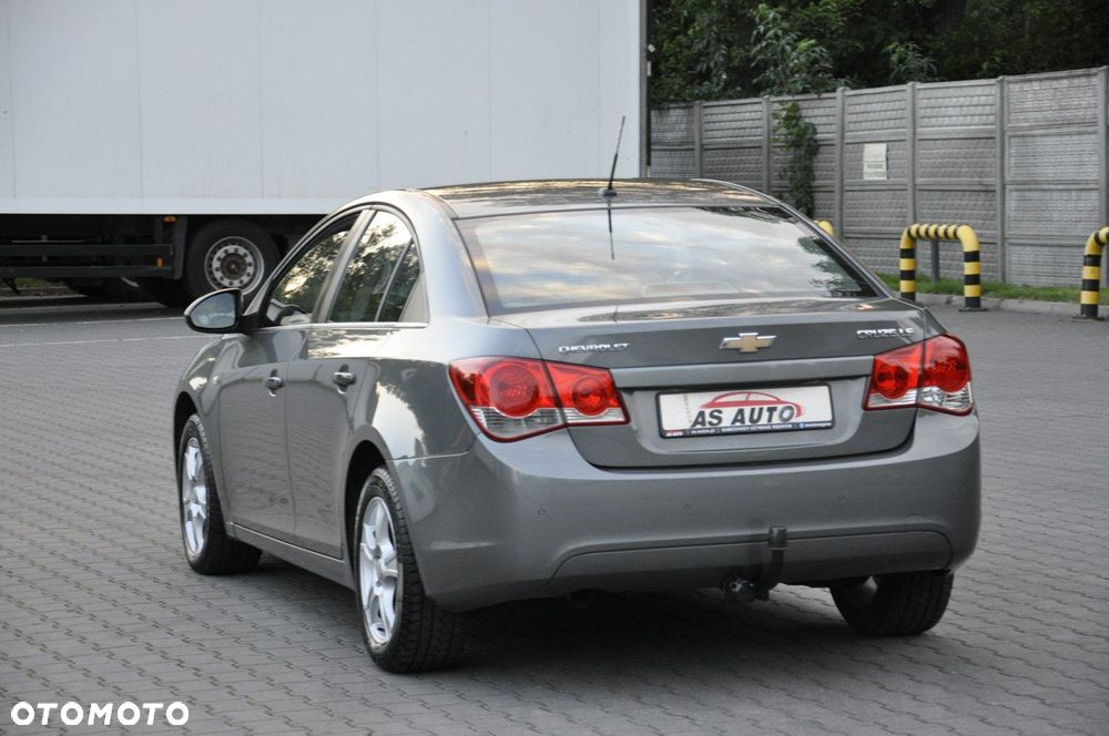 Chevrolet Cruze 2.0 VDCi LS - 28