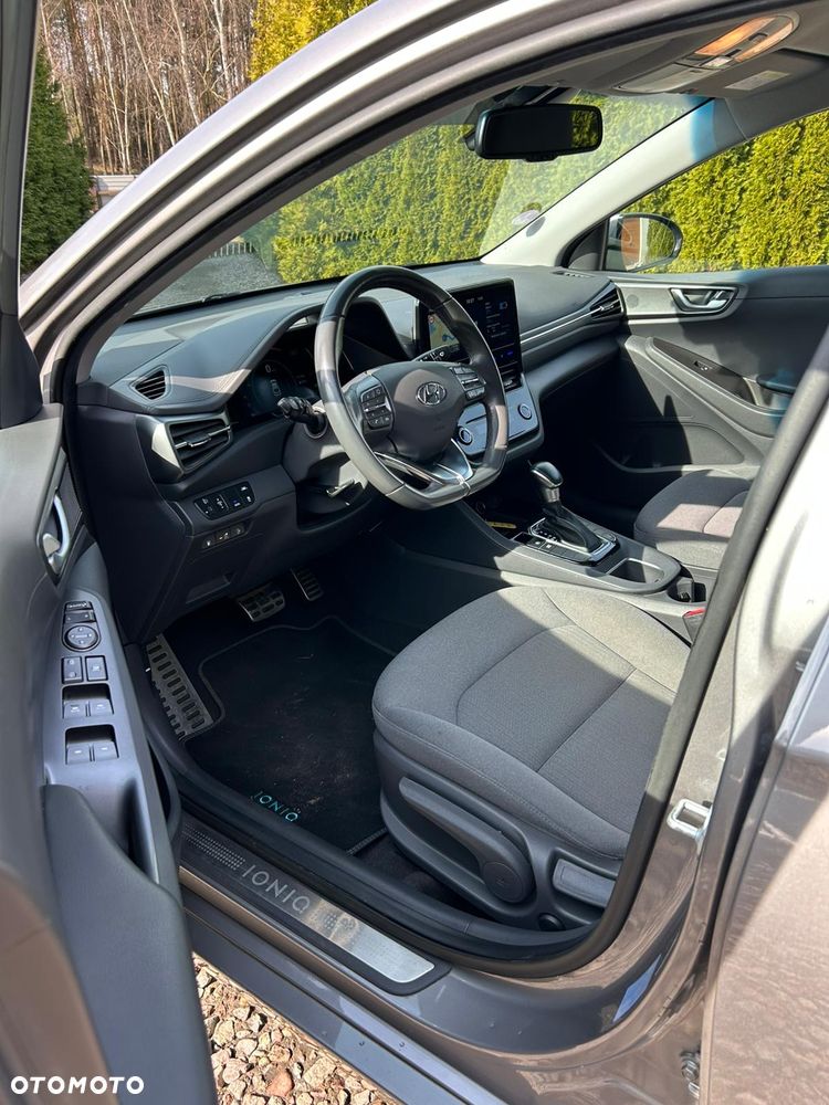 Hyundai IONIQ 1.6 GDI Premium - 7