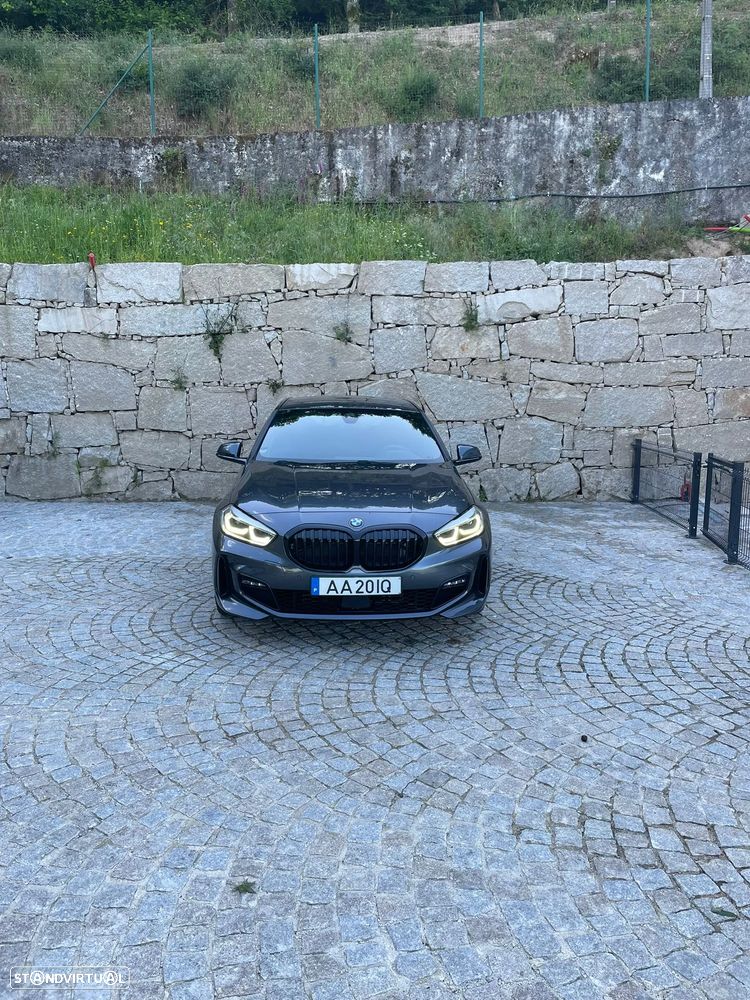 BMW 118 d Pack Desportivo M - 4