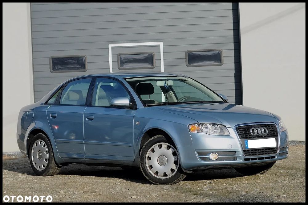 Audi A4 Limousine 1.6 - 15