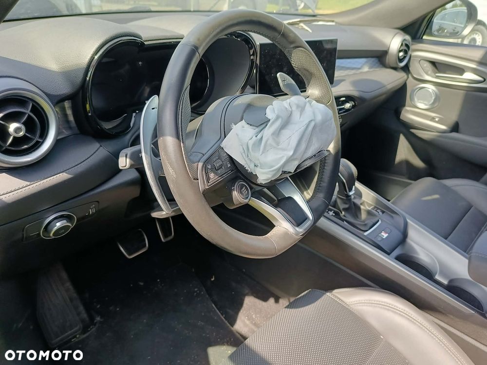 Alfa Romeo Tonale 1.5 T4 GSE mHEV Edizione Speciale DCT - 11