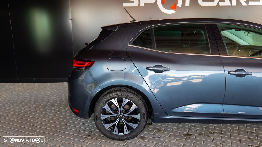 Renault Mégane - 4