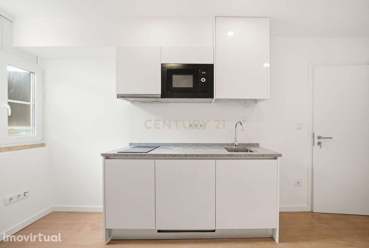 Dois estúdios para venda no centro de Coimbra - Oportunidade Única! - Grande imagem: 2/18