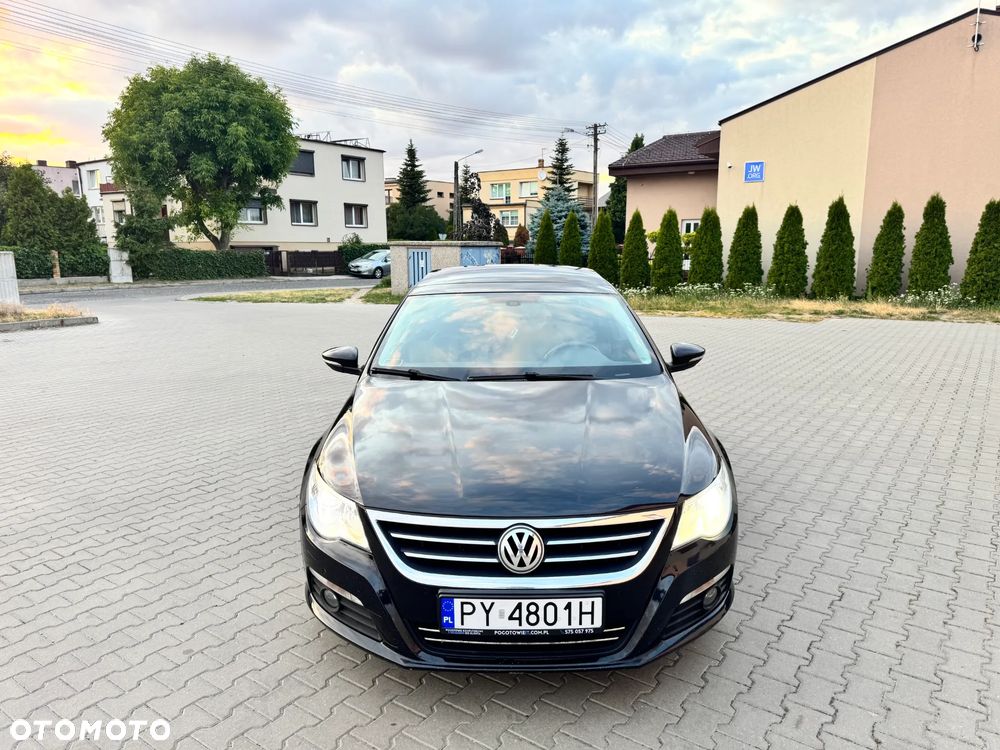 Volkswagen Passat CC - 16