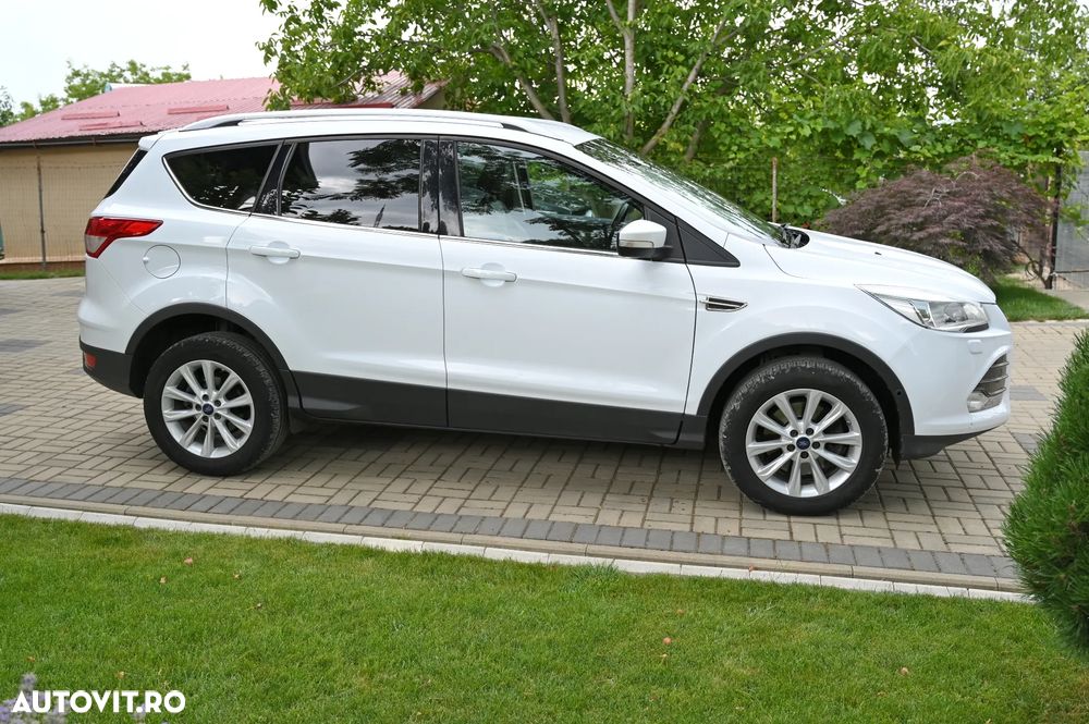 FORD Kuga 2015 — imagine 3