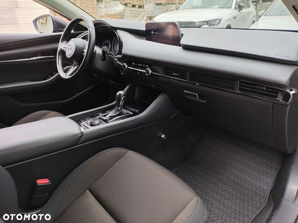 Mazda 3 2.0 mHEV Kanjo - 31