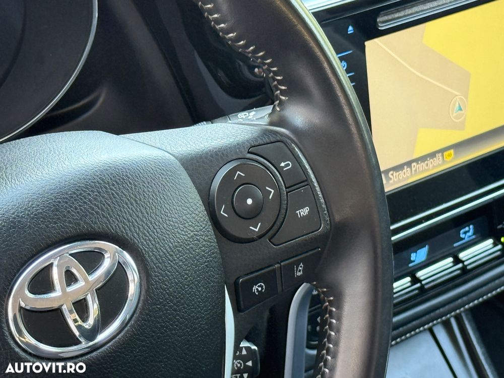 Toyota Auris 1.6 D-4D Edition S+ - 24
