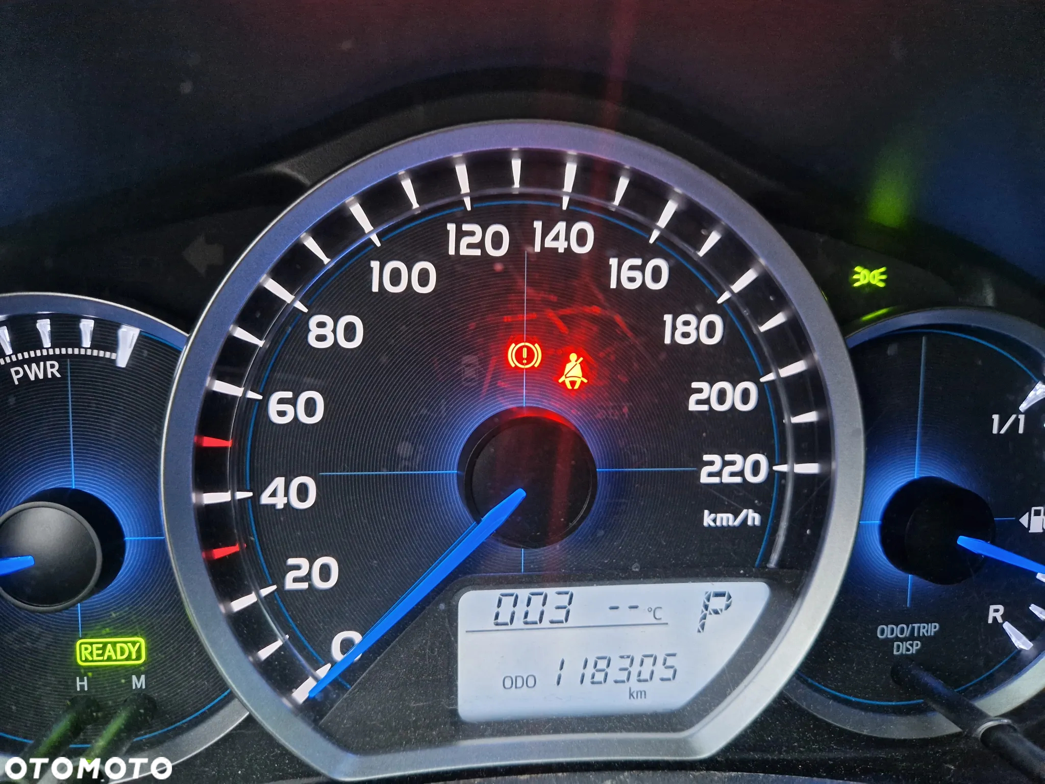Toyota Yaris Hybrid 100 Active - 20