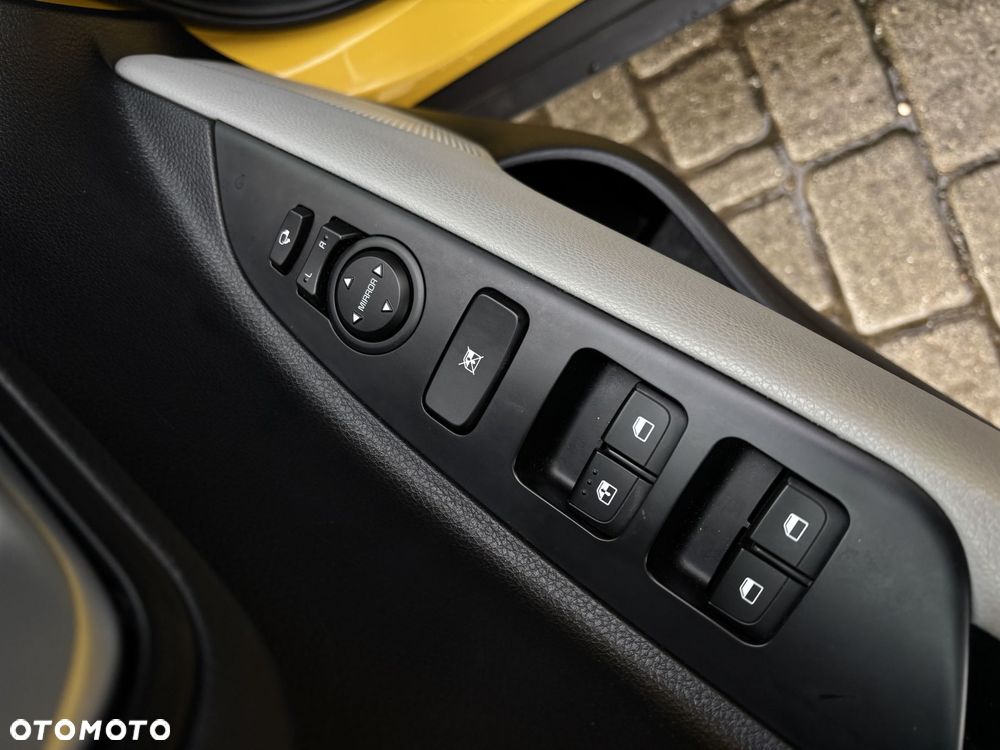 Kia Stonic 1.0 T-GDI MHEV L - 10