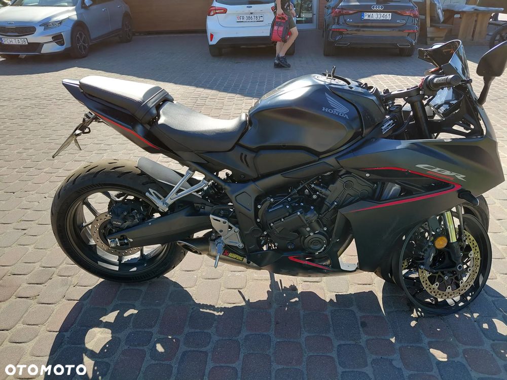 Honda CBR - 6