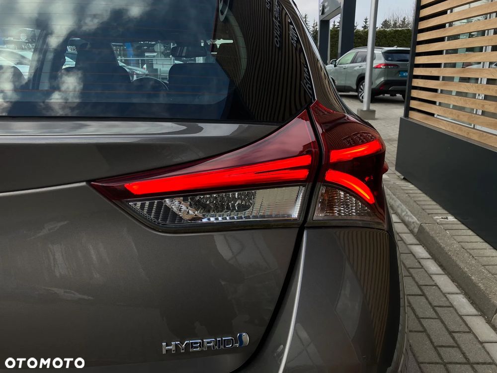 Toyota Auris Hybrid 135 Premium - 7