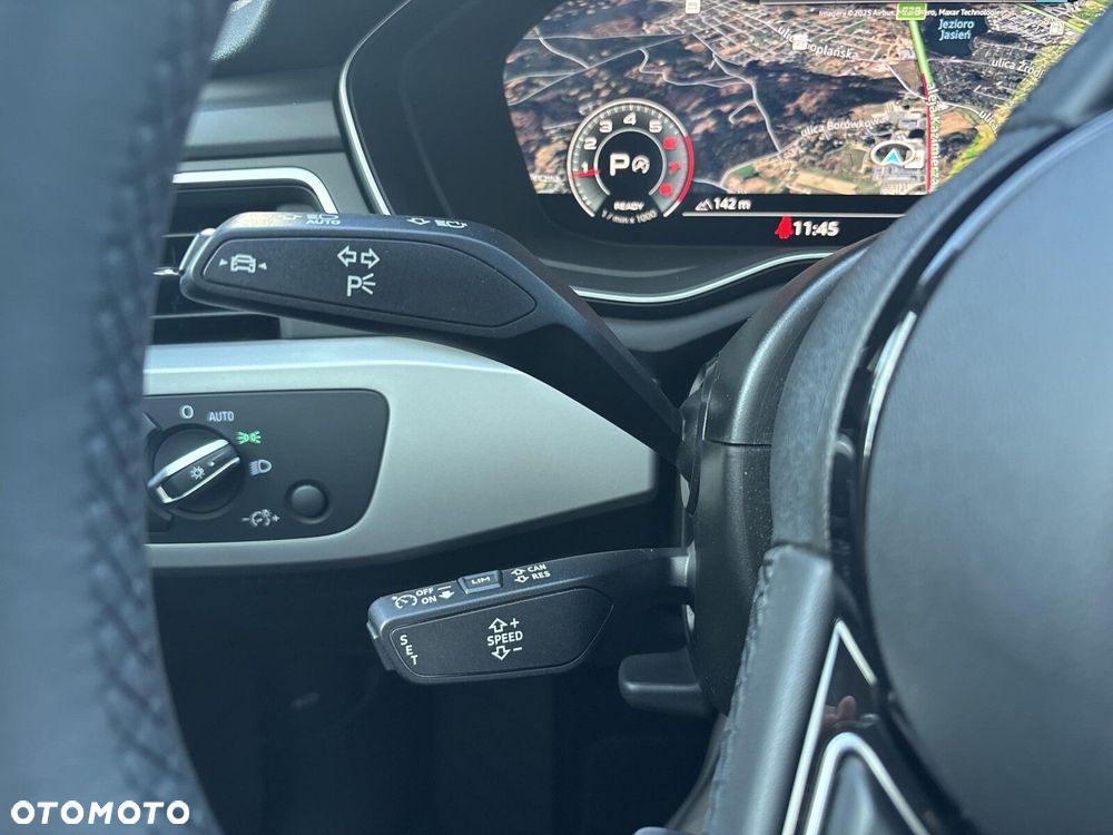 Audi A4 Limousine - 13