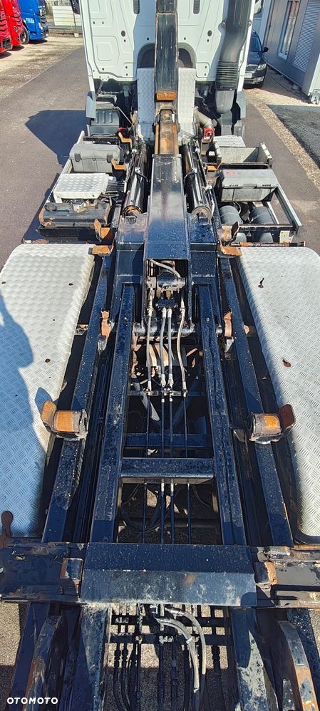 Mercedes-Benz AROCS 2545. 6x4 HAKOWIEC 20 ton - 20