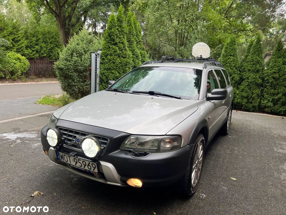 Volvo XC 70 AWD - 4