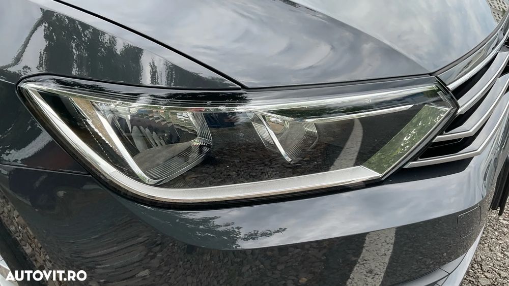 Volkswagen Passat 1.4 TSI Advance - 36
