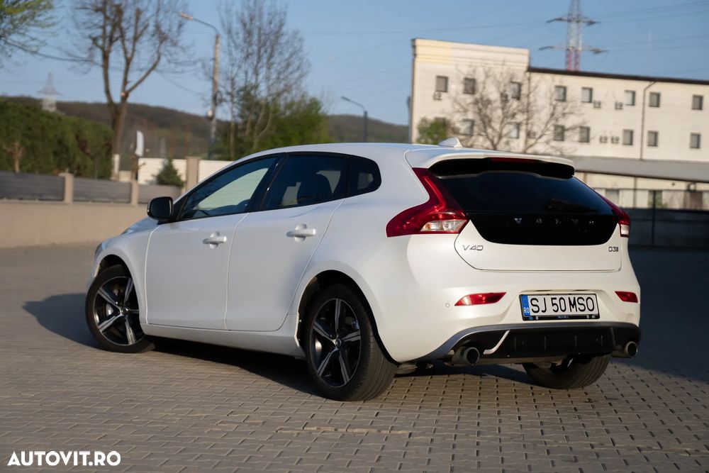 Volvo V40 - 13