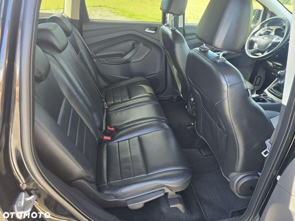 Ford Kuga - 19