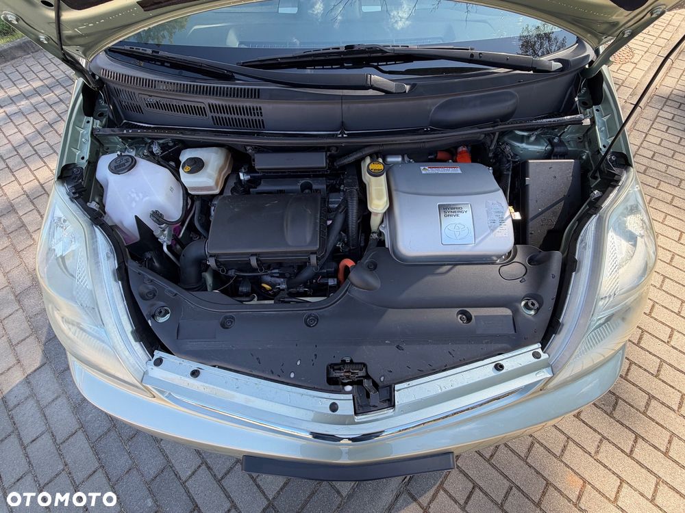 Toyota Prius 1.5 VVT-i Sol - 30
