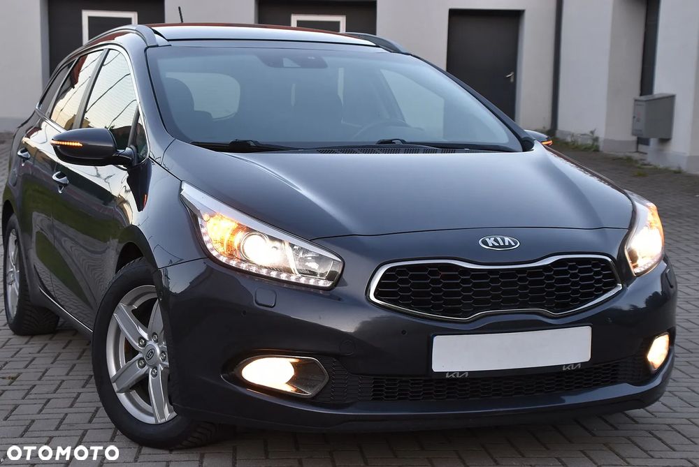 Kia Ceed 1.6 GDI DCT Platinum Edition - 15