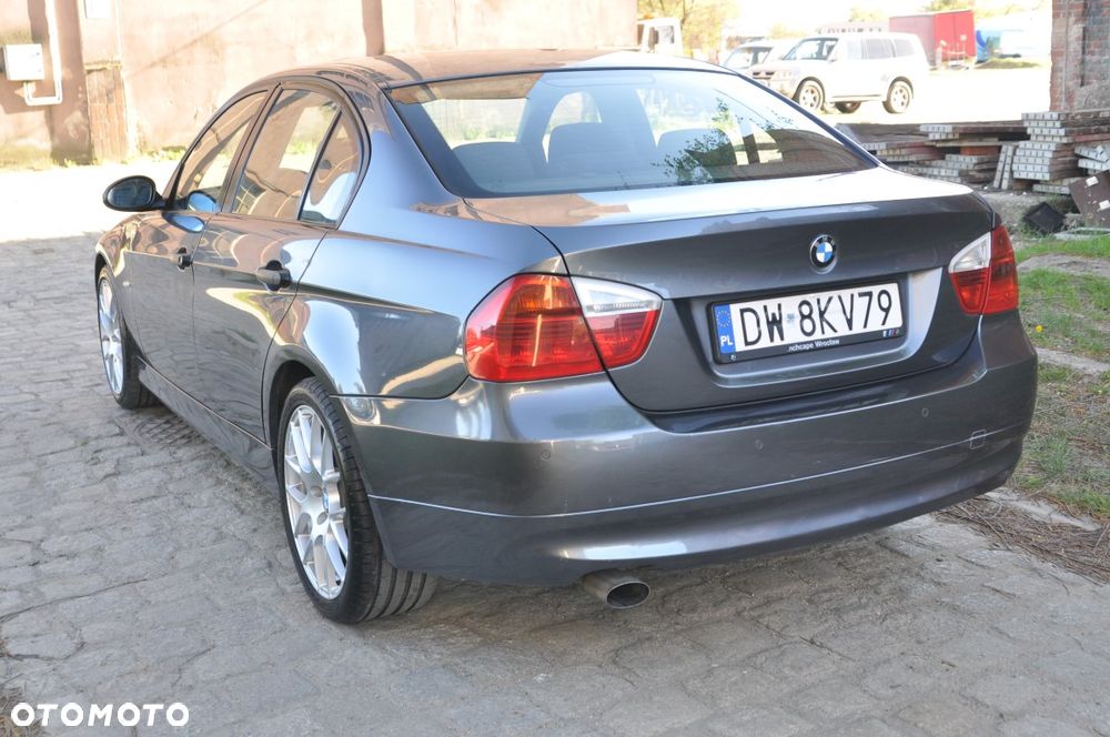 BMW Seria 3 320d DPF - 12