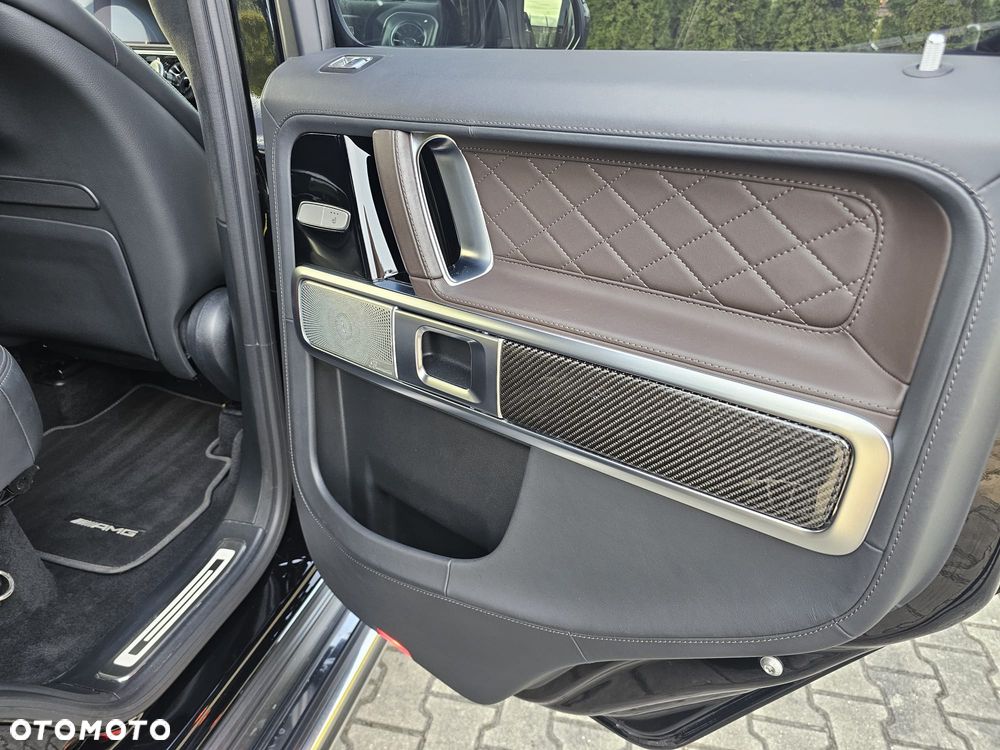 Mercedes-Benz Klasa G 400 d - 24