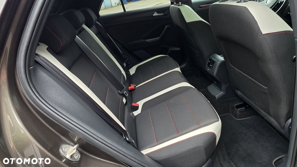 Volkswagen T-Roc 2.0 TSI OPF 4MOTION DSG Sport - 25