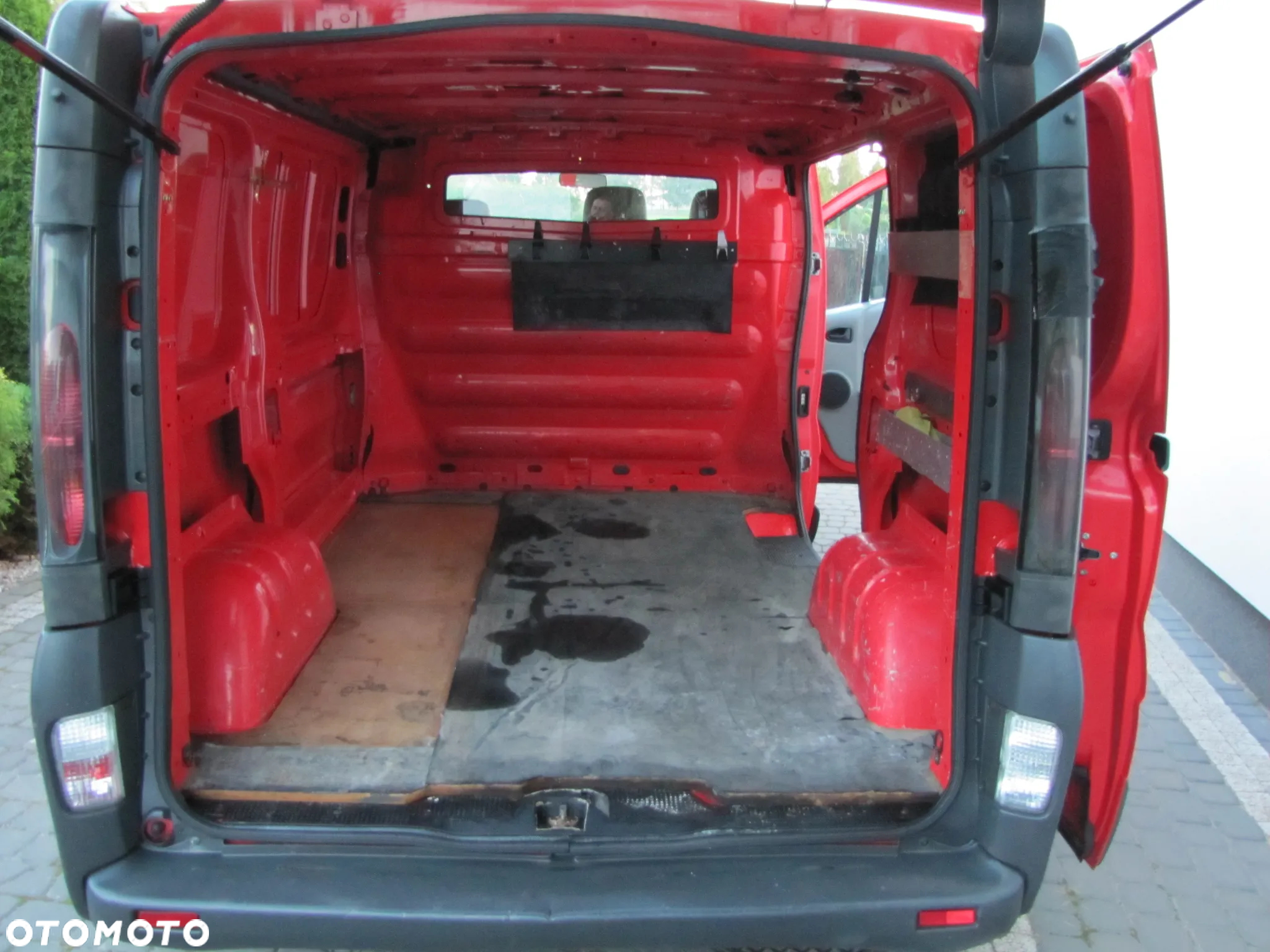 Opel vivaro - 24