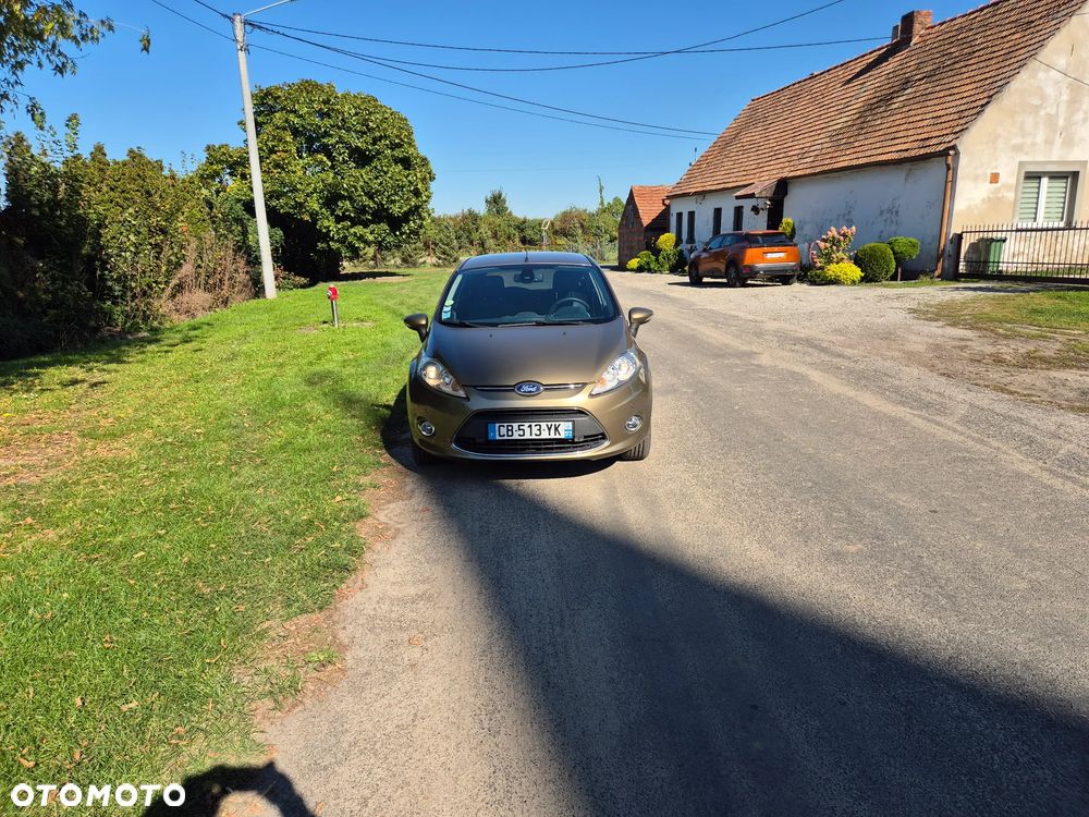 Ford Fiesta - 21