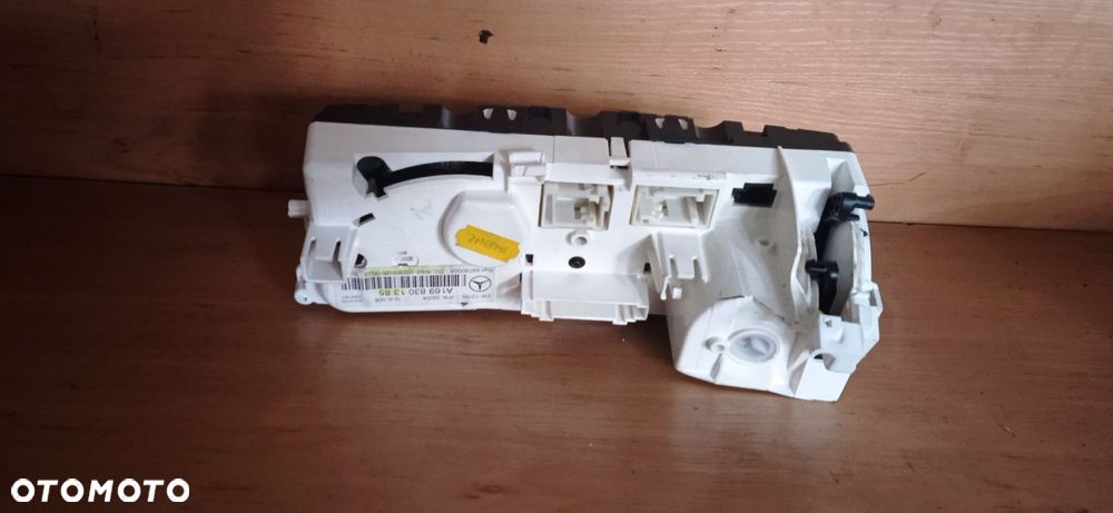 Panel nawiewu klimatyzacji Mercedes W169 A180 A1698301385 - 2