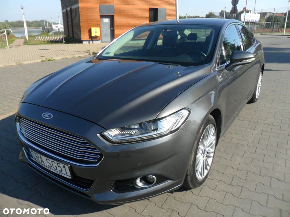 Ford Mondeo 2.0 EcoBoost Titanium - 1