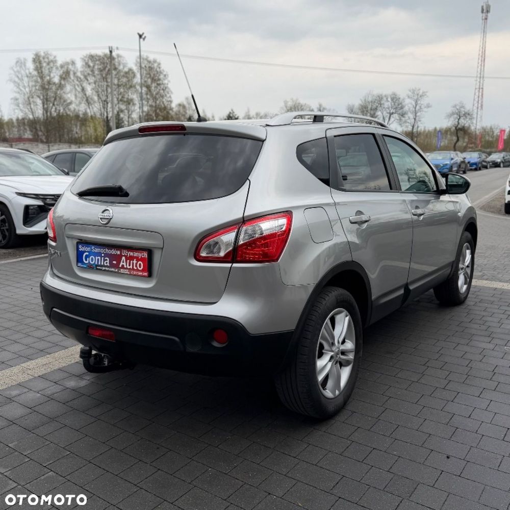 Nissan Qashqai - 10