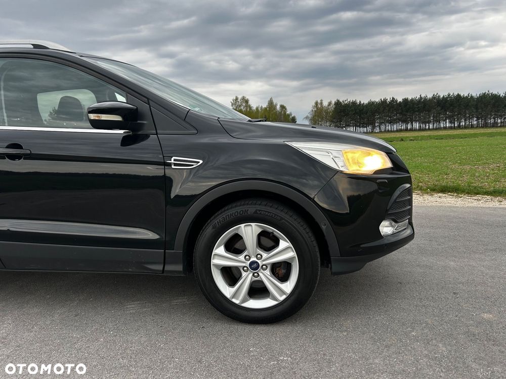 Ford Kuga 1.6 EcoBoost 2x4 Individual - 12