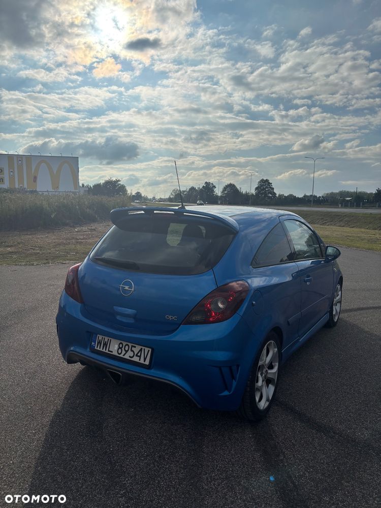 Opel Corsa 1.6T OPC - 2