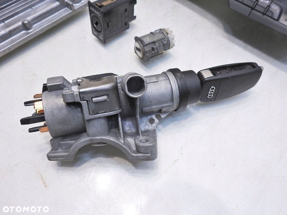 ZESTAW STARTOWY AUTOMAT AUDI A4 B7 2.0 TFSI - 5