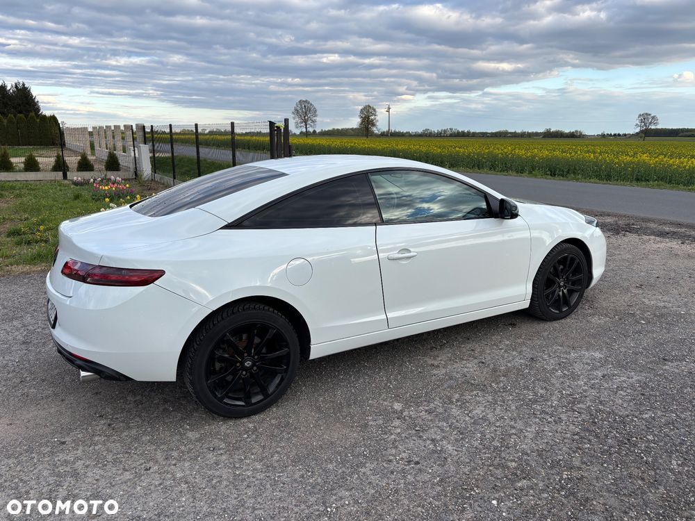 Renault Laguna dCi 150 FAP - 9