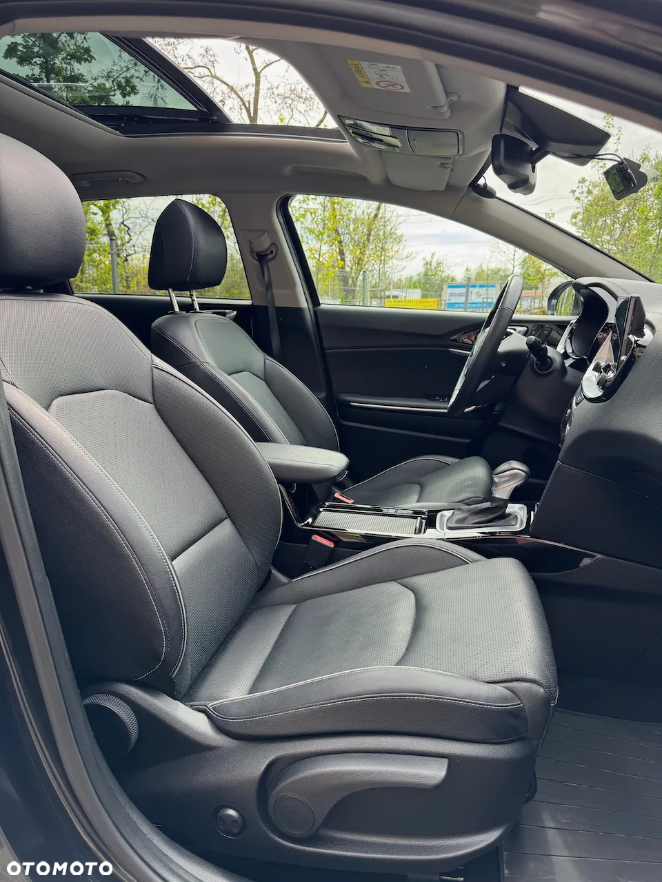 Kia Ceed 1.6 GDI PHEV XL DCT - 9