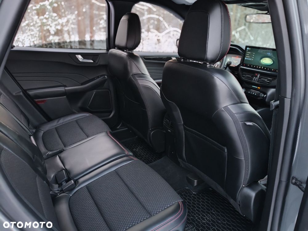 Ford Kuga - 8