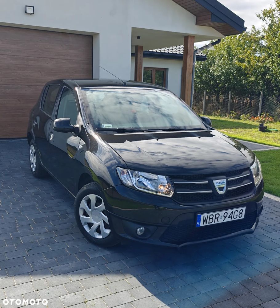 Dacia Sandero 1.2 16V Laureate EU6 - 1