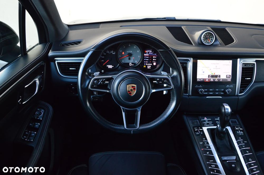 Porsche Macan GTS - 28