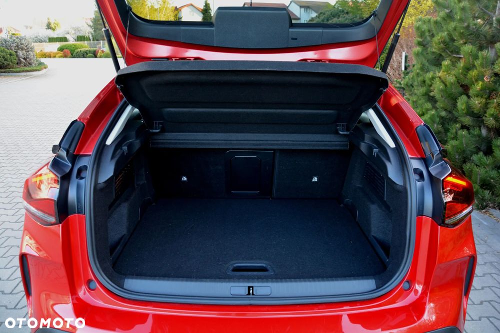 Citroën C4 BlueHDi 130 Stop&Start EAT8 SHINE - 32