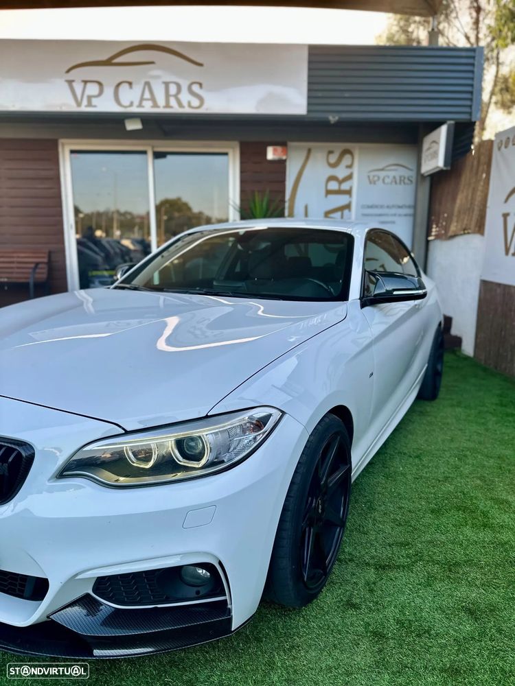 BMW 218 d Coupe Pack M - 4