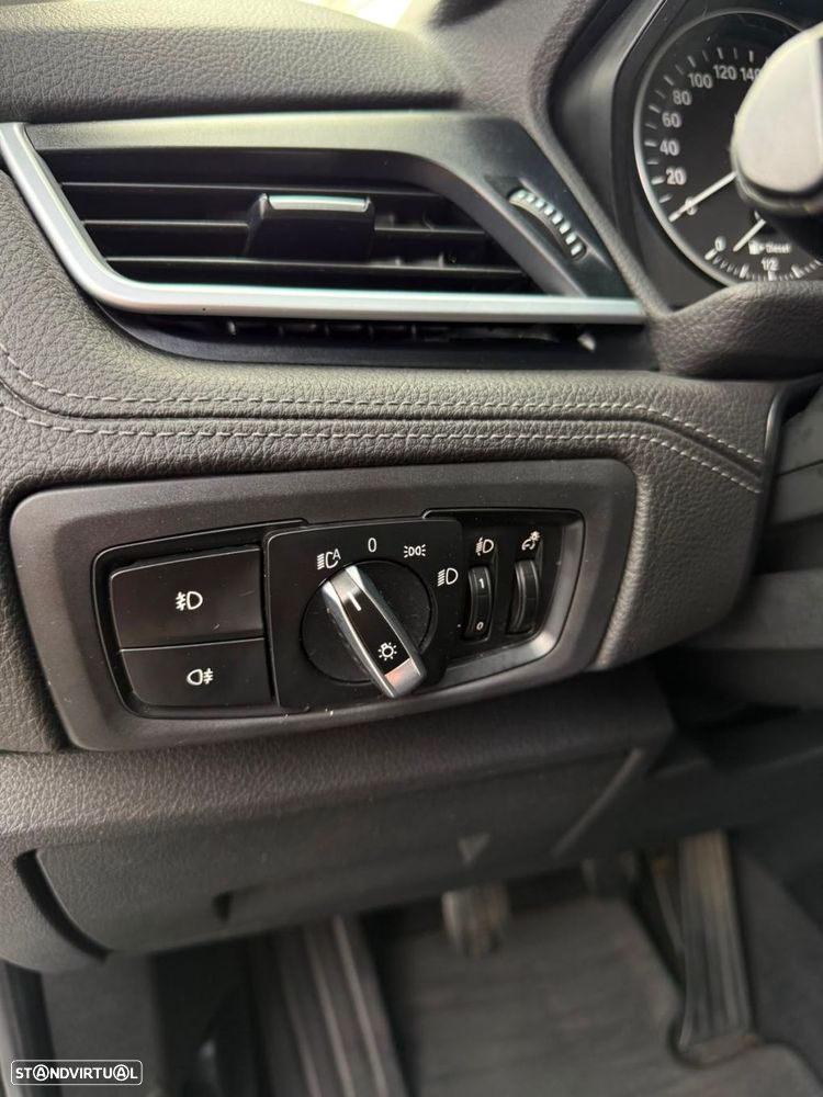 BMW 216 Active Tourer d Line Sport - 13