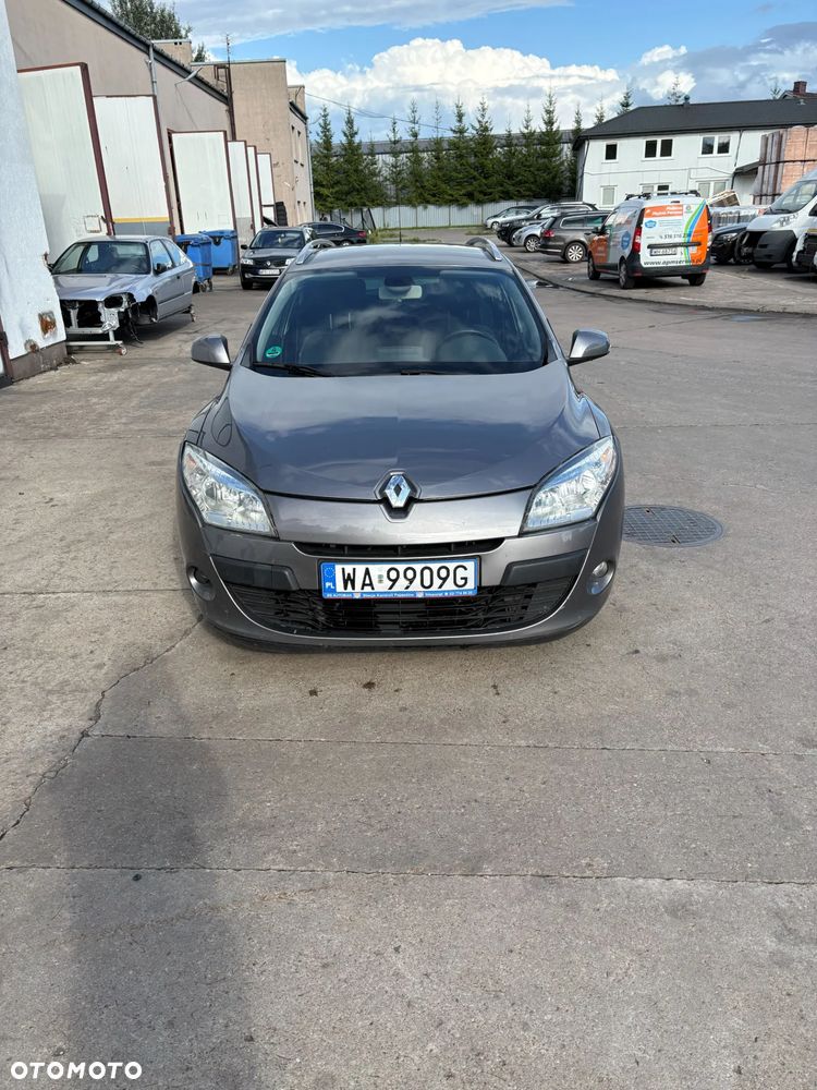 Renault Megane 2.0 140 CVT Bose Edition - 3