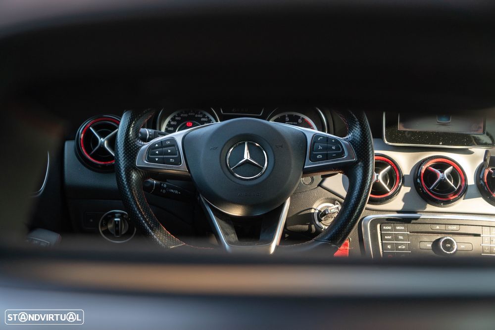 Mercedes-Benz GLA 45 AMG 4Matic Speedshift 7G-DCT - 4